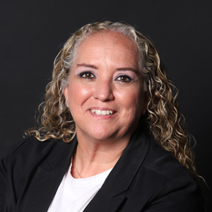 Shelly Landsmann, Chairwoman